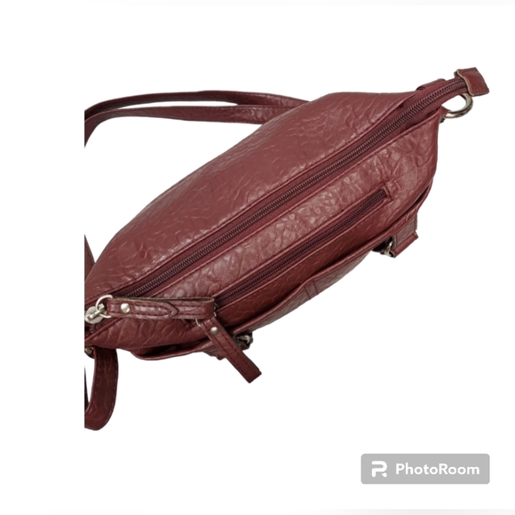 Rosetti Maroon Small Faux Leather Crossbody Handbag Purse - Picture 4 of 9